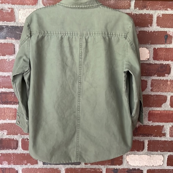 FOSSIL Standard Issue Button Down Army Green Top - Picture 4 of 7